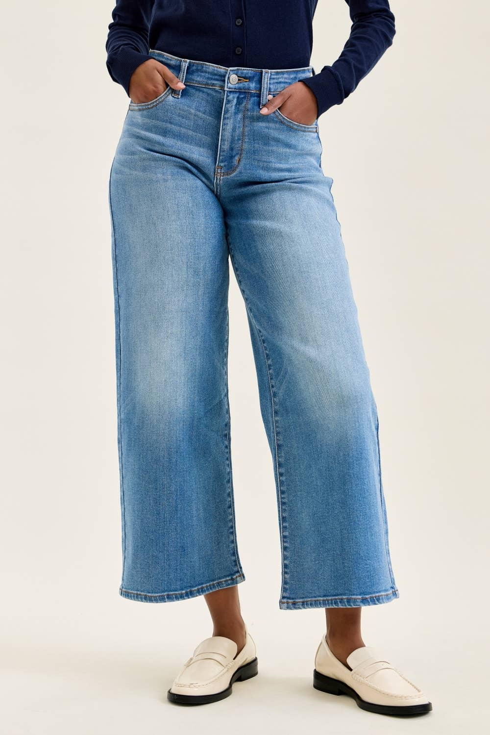 Claudia Wide Leg Jeans in Ease Blue - Judy Blues