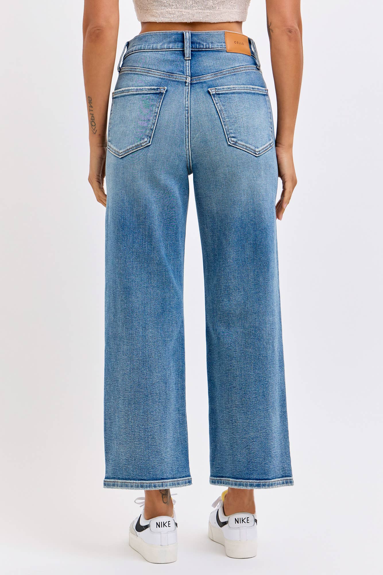 Super High Rise Crop Dad Jean