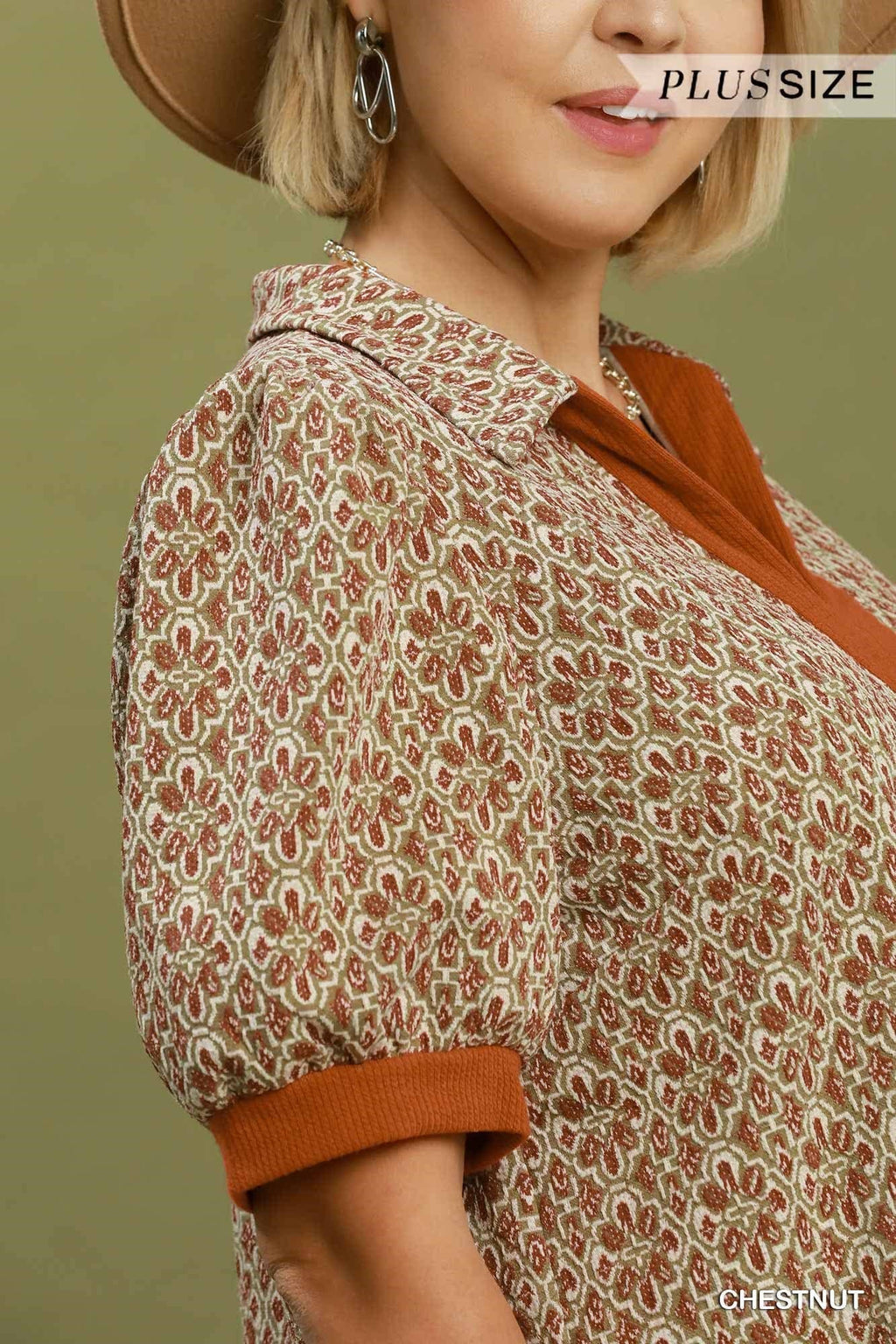 Collared Puff Sleeve Plus Top