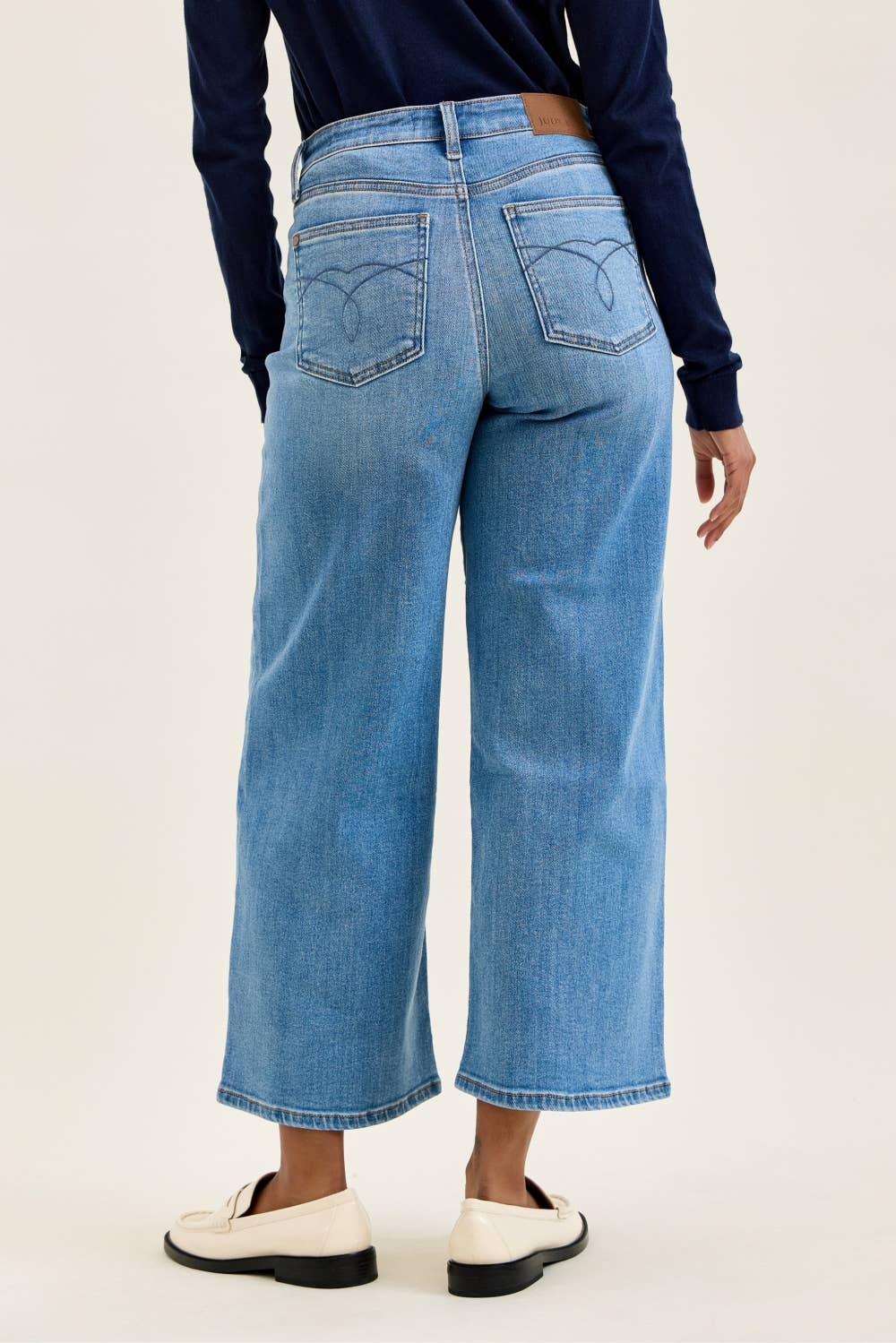 Claudia Wide Leg Jeans in Ease Blue - Judy Blues